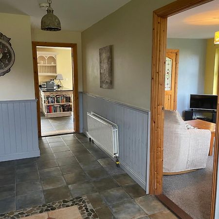 Letterfrack Mountain Farm Cottage On Farm In Village Centre Екстер'єр фото